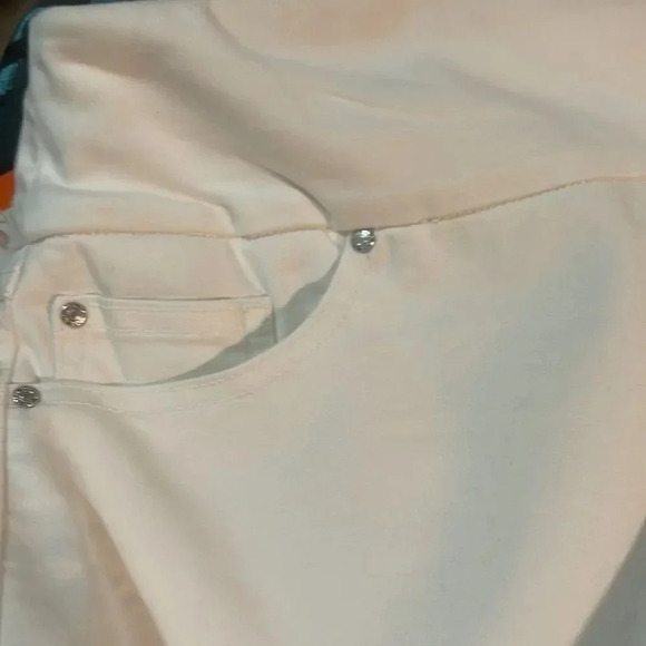 S.C. & CO Ladies' Denim Skort NWT Size XXL - Picture 8 of 9